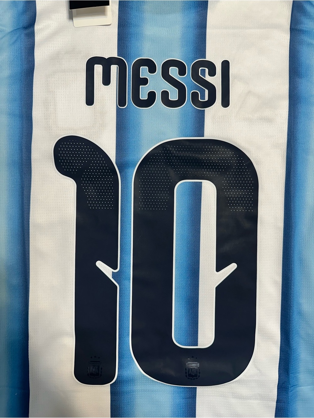 Adidas Messi Argentina #10 Home Soccer Jersey - White & Sky Blue - Picture 4 of 6